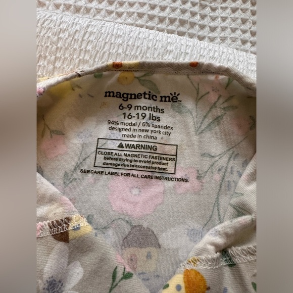 Magnetic Me Portabella Posies Modal Bamboo Magnetic Ruffle Footie - Picture 7 of 10